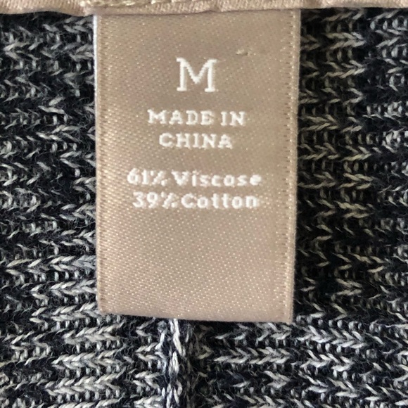 Banana Republic Cardigan - Picture 3 of 4